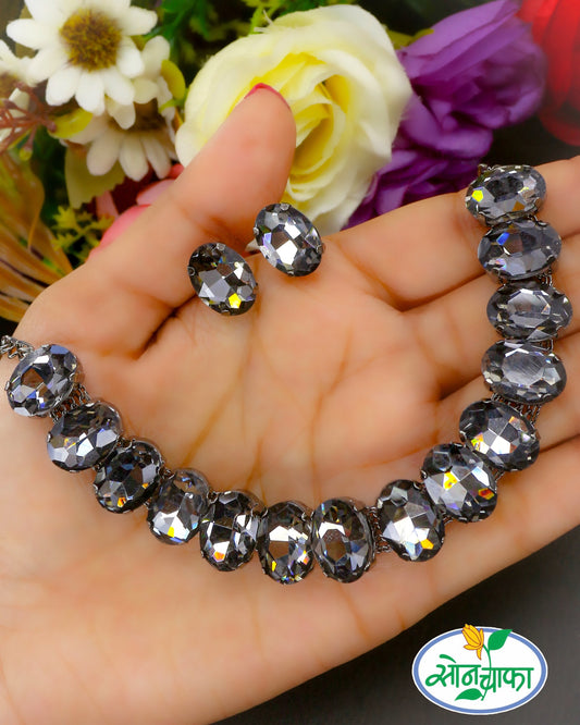 FANCY BLACK DIAMOND NECKLACE