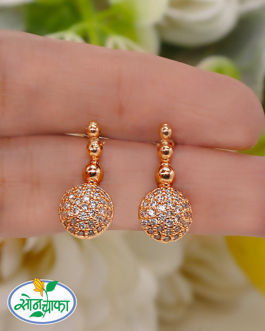 ELEGANT DIAMOND EARRINGS