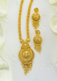 PRETTY GOLD PLATED NECKLACE