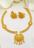 DAZZLING DESIGNER NECKLACE