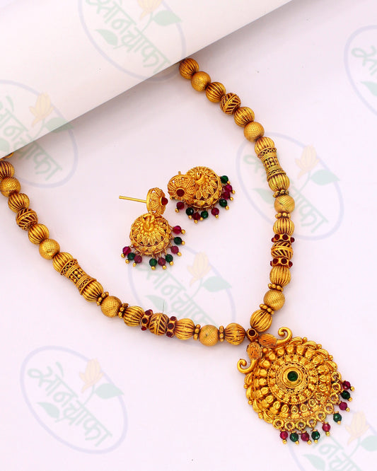 CLASSIC PESHWAI NECKLACE
