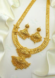 GLOSSY GOLDEN NECKLACE