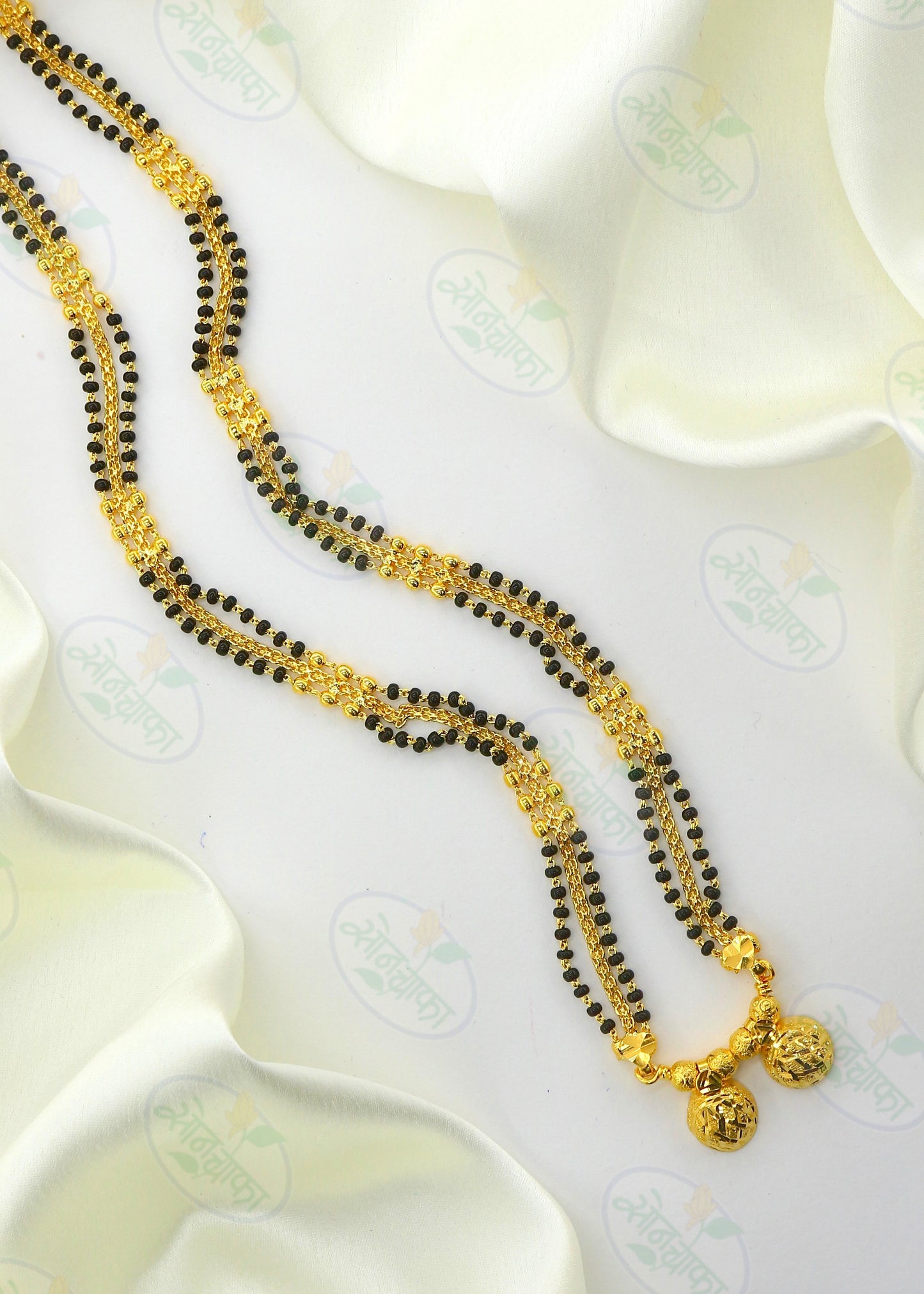 STUNNING GOLDEN MANGALSUTRA