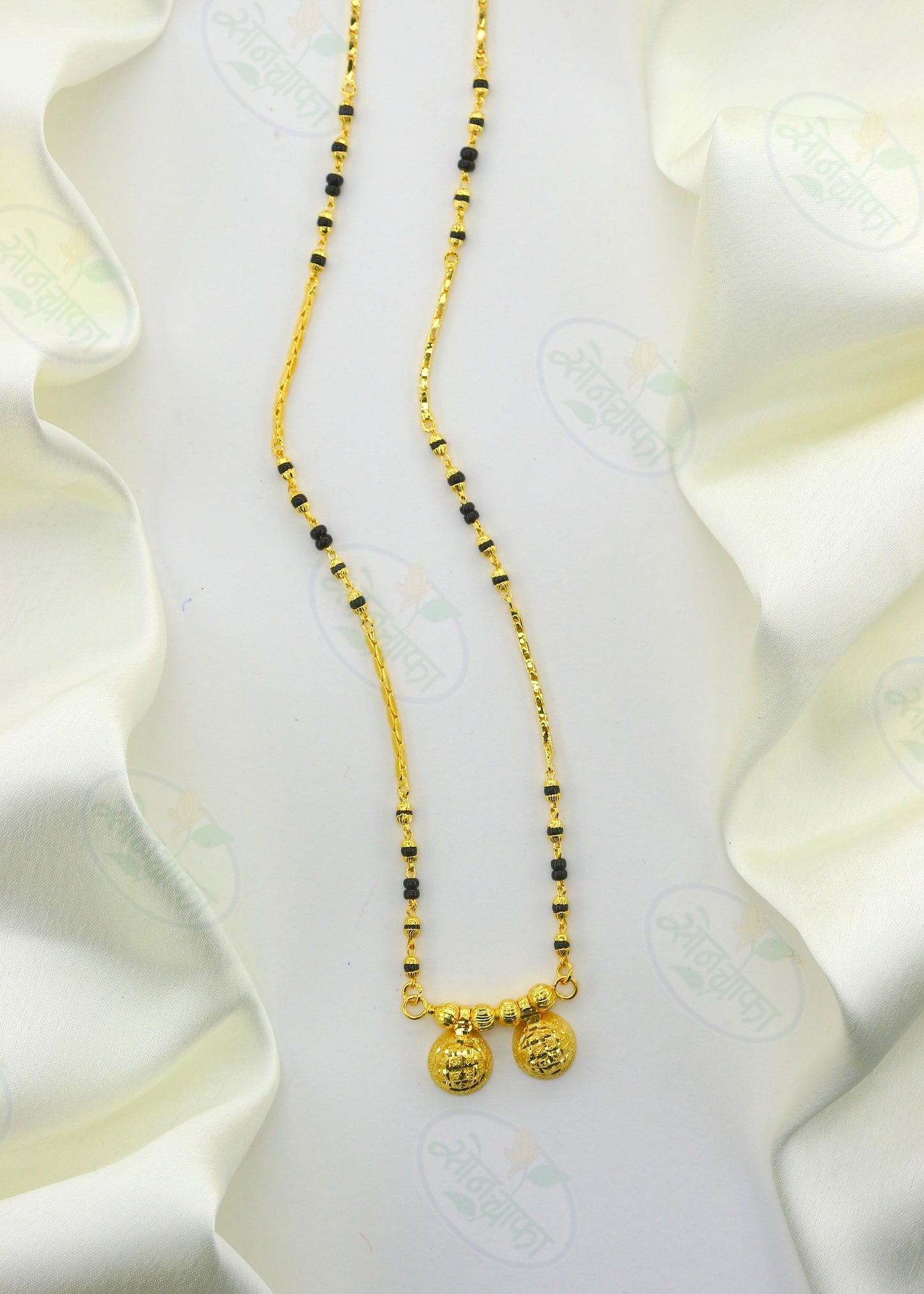 WATI PENDANT MANGALSUTRA