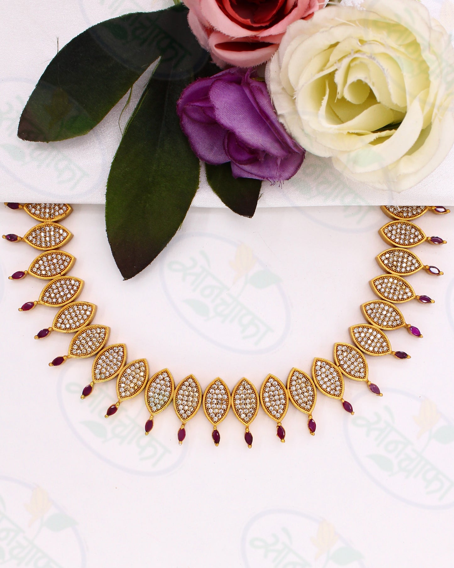 DROPLET DESIGNER NECKLACE