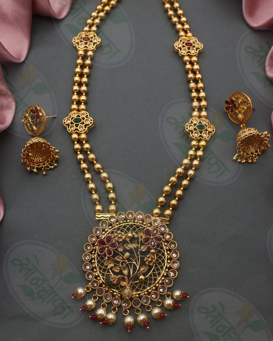 FLORET WITH LEAF DESIGNER NECKLACE