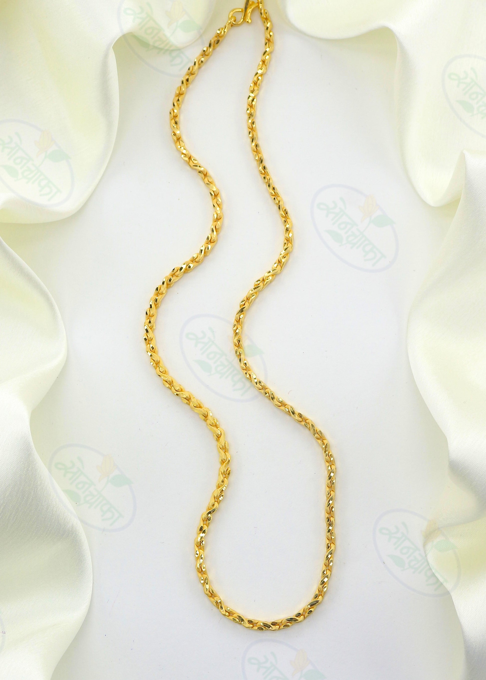 BRILLIANT GOLDEN CHAIN – Sonchafa