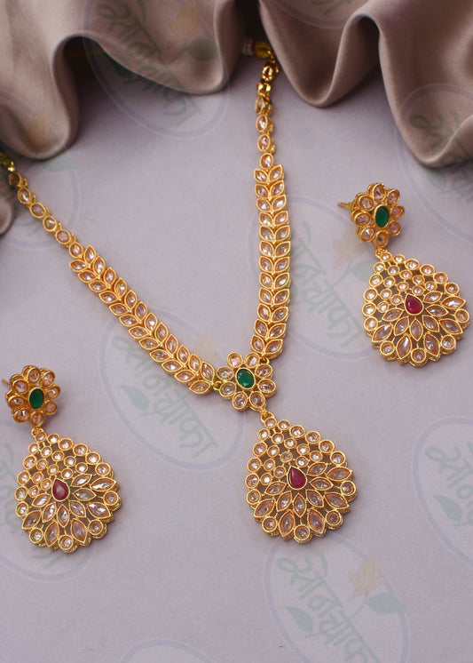 DROPLET DESIGNER NECKLACE