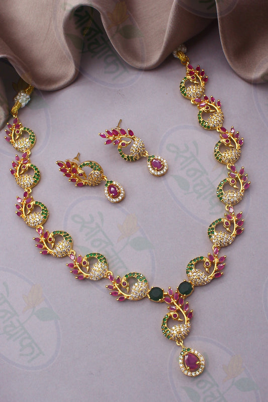 BRILLIANT PEACOCK NECKLACE