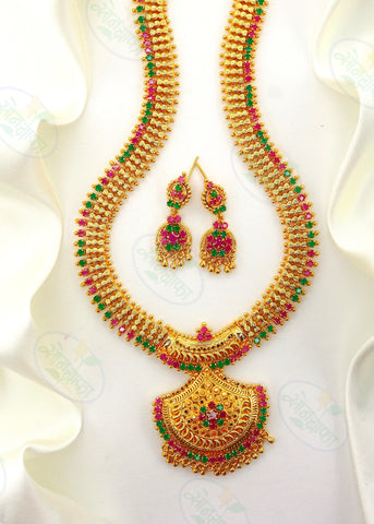 DECOROUS GOLD PLATED NECKLACE