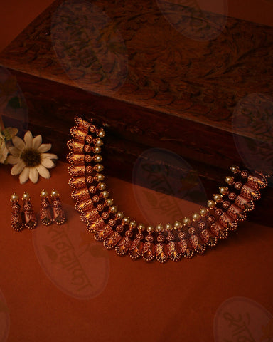 BEAUTEOUS RAJASI NECKLACE