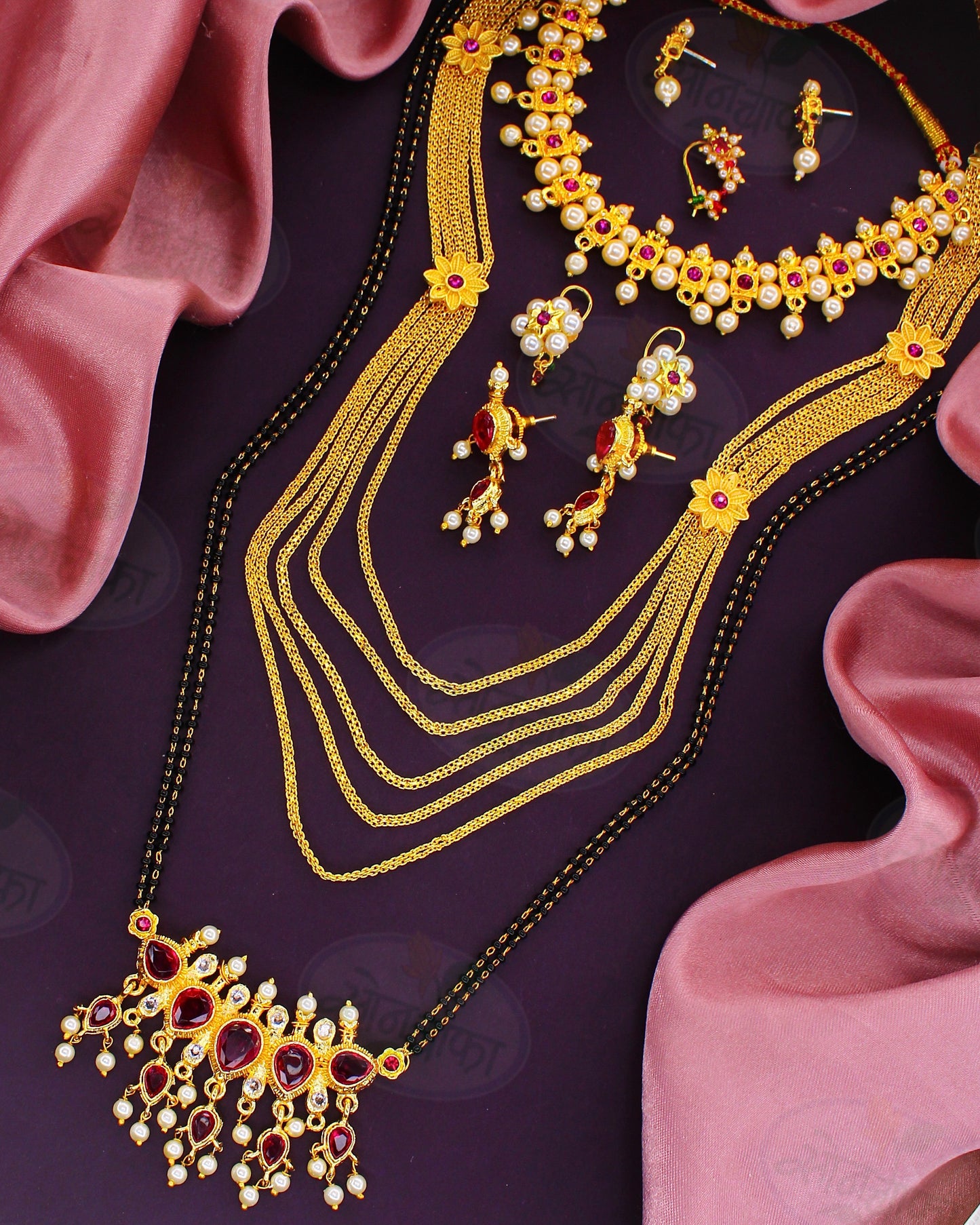 ROYAL MAHARASHTRIAN PEARL COMBO SET