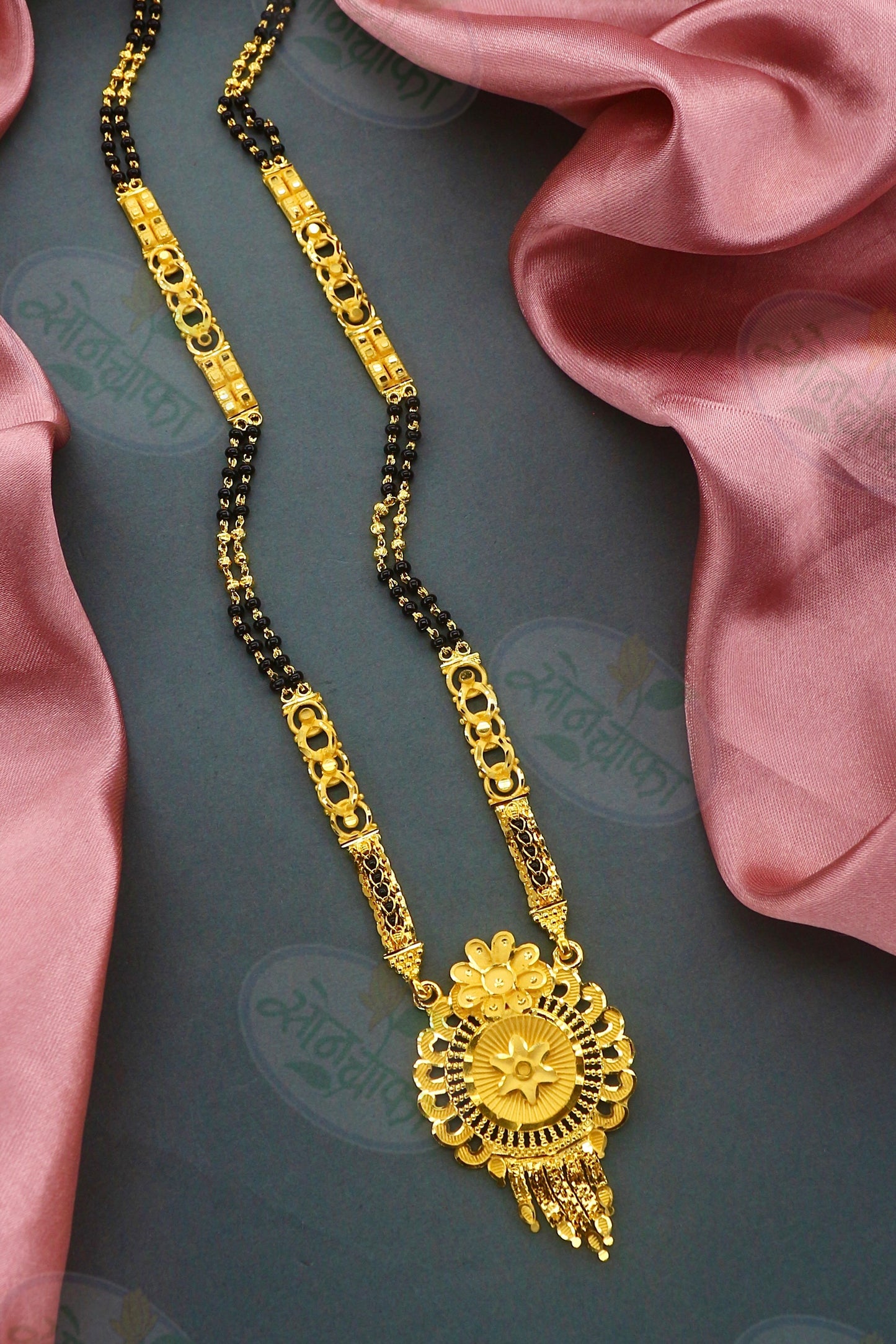 CLASSIC DESIGNER MANGALSUTRA