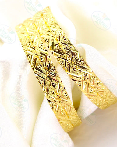 ENTICING GOLD PLATED BANGLES