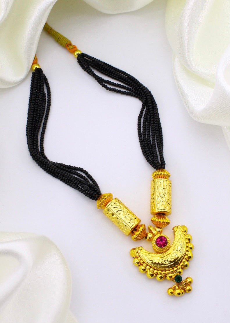 CHANDRACOR PENDENT SHIVAI MANGALSUTRA