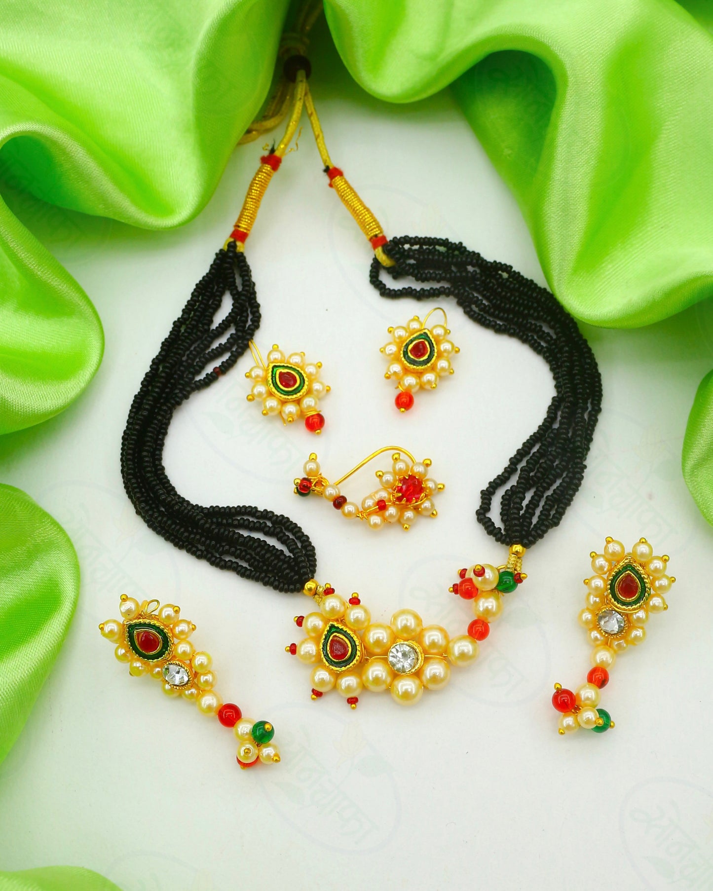 (NAVRATRI SPECIAL) CLASSY COMBO SET