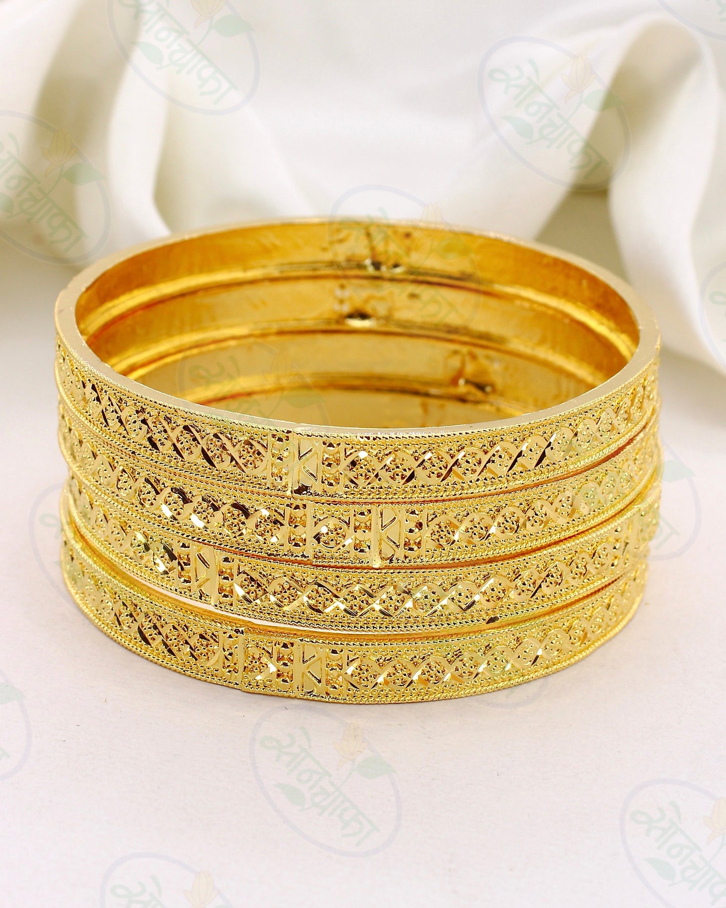 REGAL ELEGANCE GOLD PLATED BANGLES