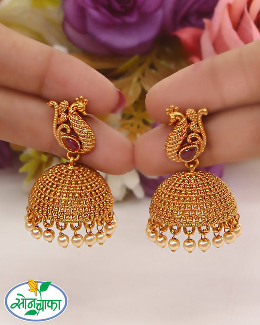 ENAMOURING MATTE EARRINGS