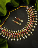 DROPLET DESIGNER MOTI NECKLACE