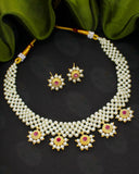 DAZZLING PEARL NECKLACE