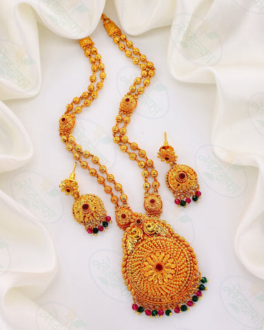 CLASSIC PESHWAI NECKLACE