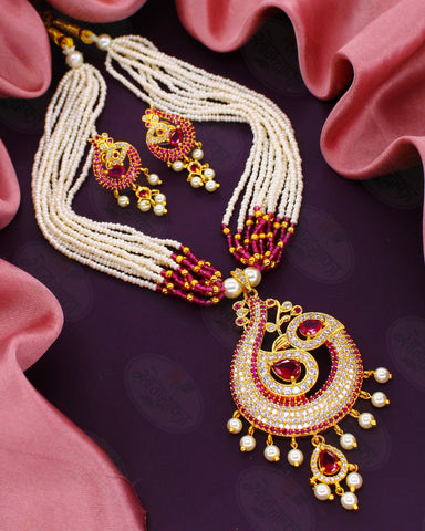 BEAUTIFUL MOTI NECKLACE