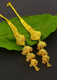 ADORABLE GOLD PLATED EARRING WITH KANCHAIN
