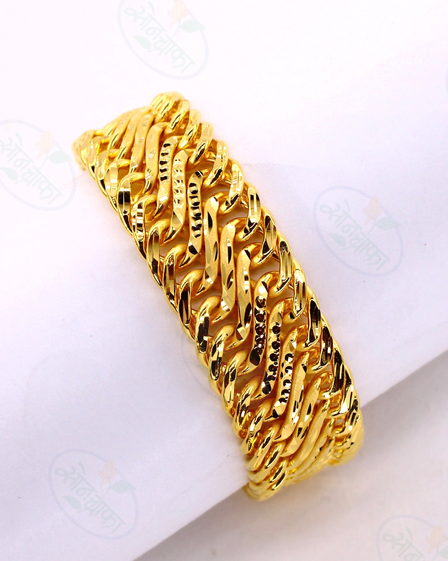 OPULENT GOLD PLATED BRACELET