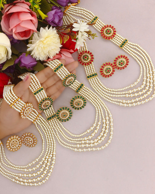 FLORAL BRILLIANCE PEARL NECKLACE