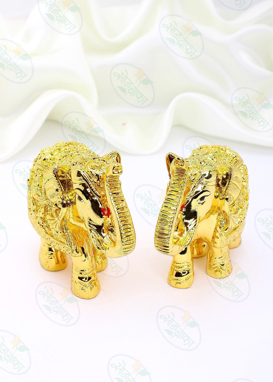 ELEGANT GOLDEN GAJANTLAXMI