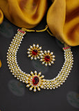 CLASSIC MOTI NECKLACE