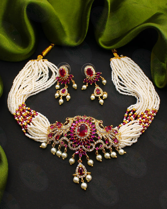 REGAL PEACOCK CHOKER