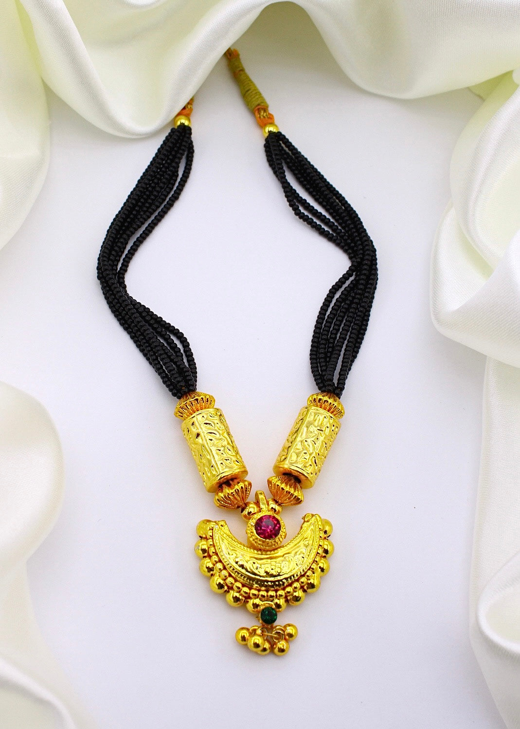 CHANDRACOR PENDENT SHIVAI MANGALSUTRA