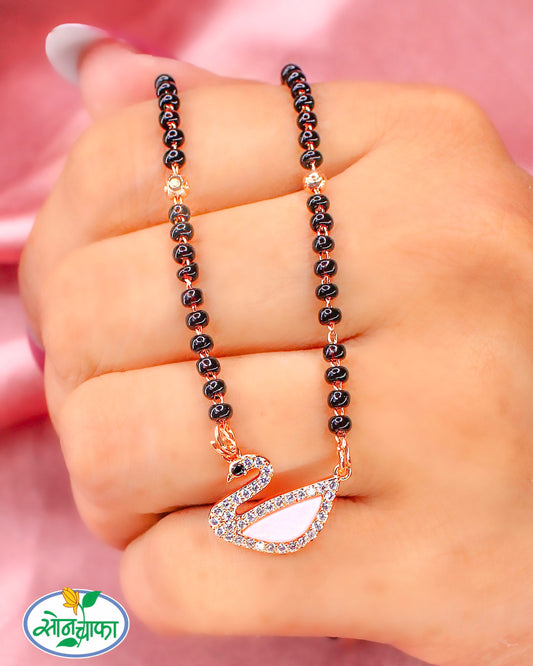 SHINING SIMPLE SWAN DIAMOND  MANGALSUTRA