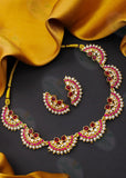 GRACEFUL MOTI NECKLACE