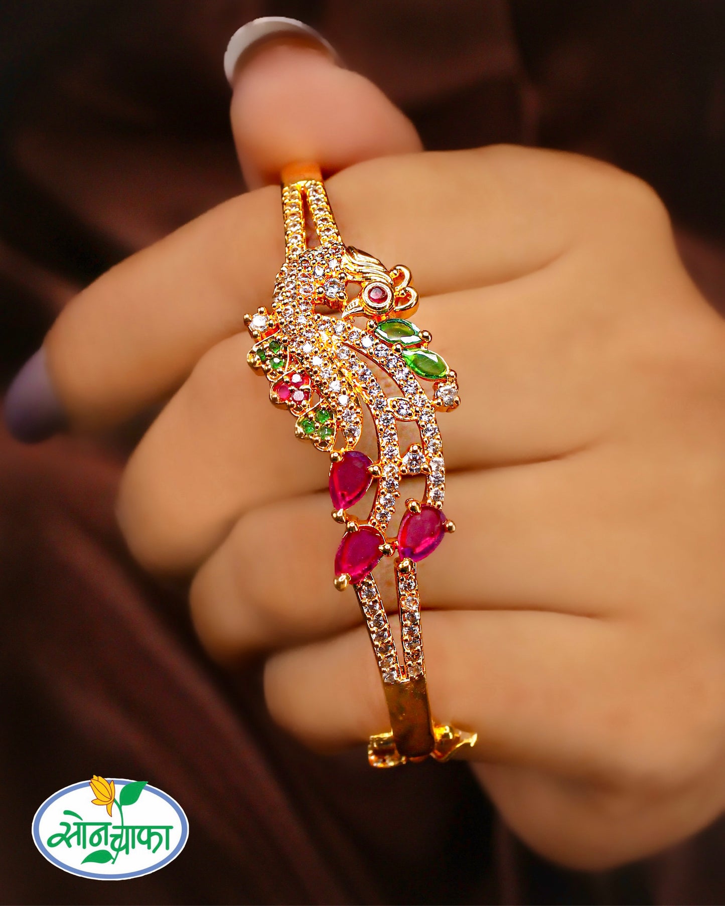 ELEGANTLY SLEEK DIAMOND BRACELET