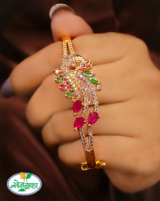 ELEGANTLY SLEEK DIAMOND BRACELET