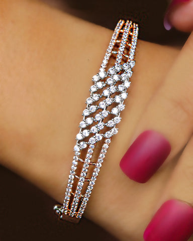 ICONIC DUAL TONE DIAMOND BRACELET