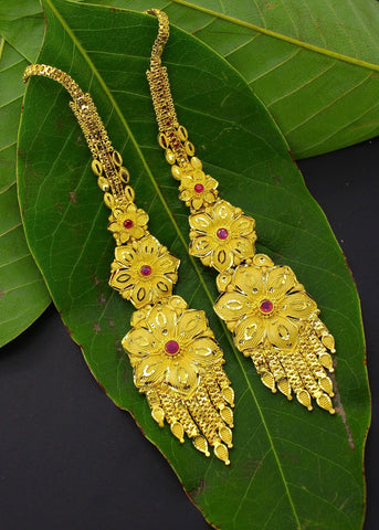 GRACEFUL FLORAL KANCHAIN WITH EARRINGS