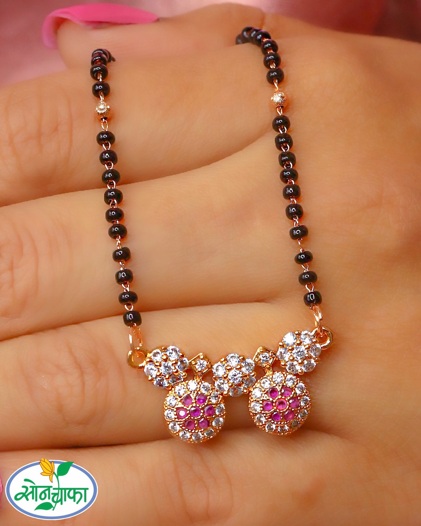 WATI PENDANT MANGALSUTRA