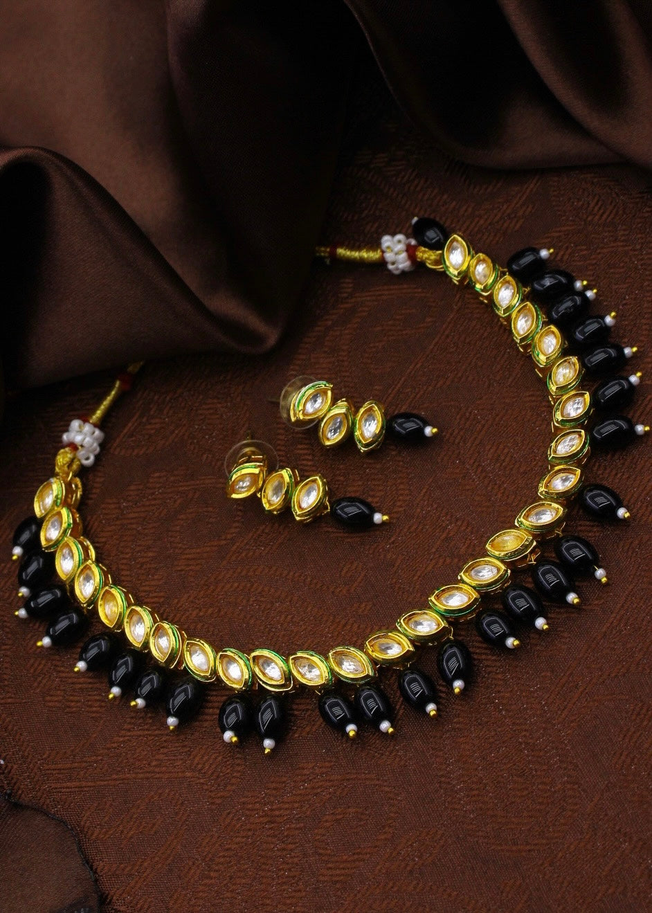 ROYAL DESIGNER CHOKER NECKLACE