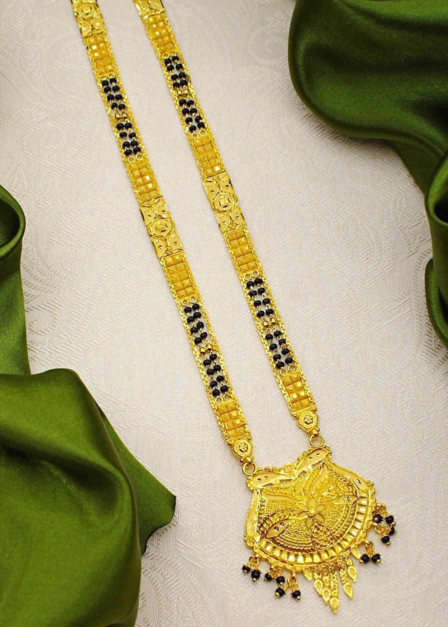 GRACEFUL DESIGNER MANGALSUTRA