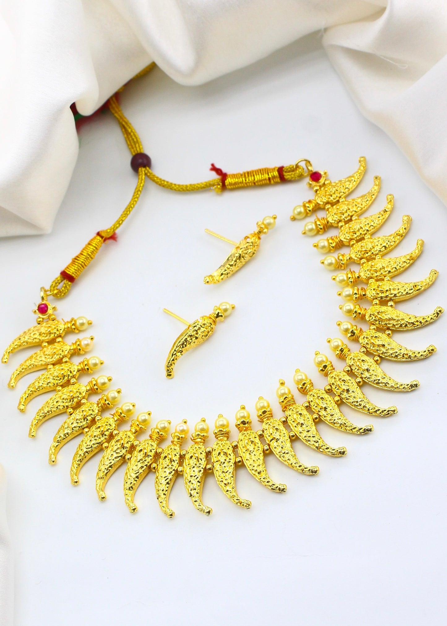 TRADITIONAL MALHAR NECKLACE