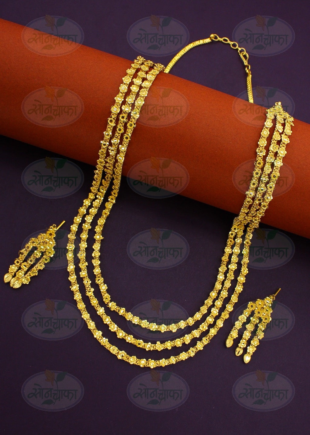 GRACEFUL BLOOMING NECKLACE