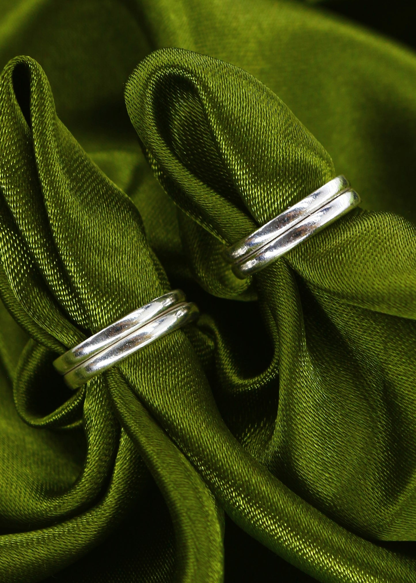 DAZZLING SILVER JODAVI