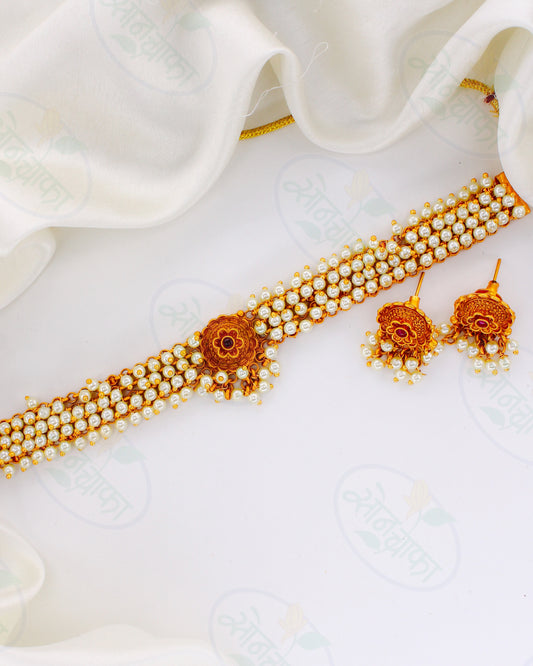 FLORET DESIGNER PEARL NECKLACE