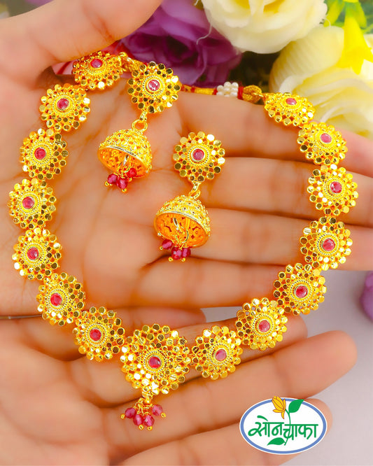 FLORET DESIGNE NECKLACE