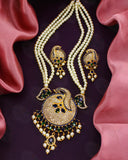 ETHNIC PEARL NECKLACE