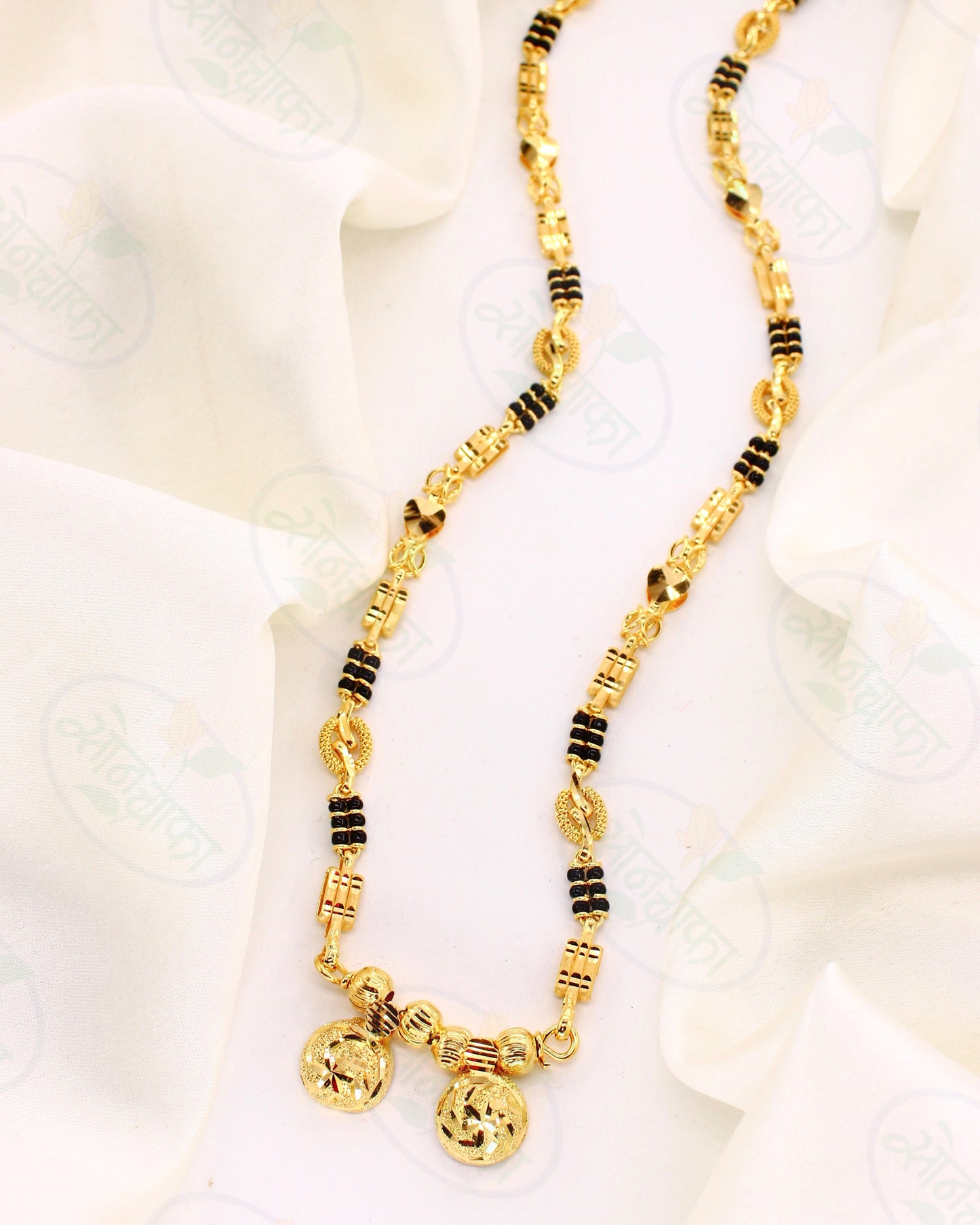 BLISSFUL GOLDEN WATI MANGALSUTRA