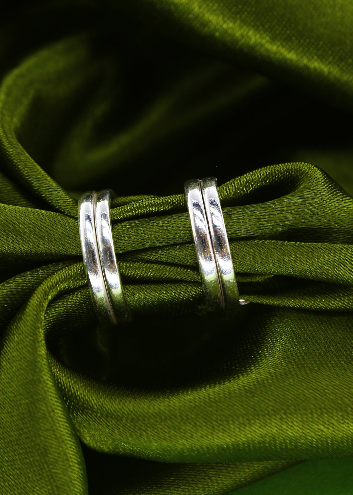 DAZZLING SILVER JODAVI